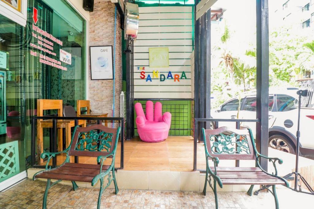 Oyo 146 Rivana Boutique By Sandara Pattaya Exteriör bild