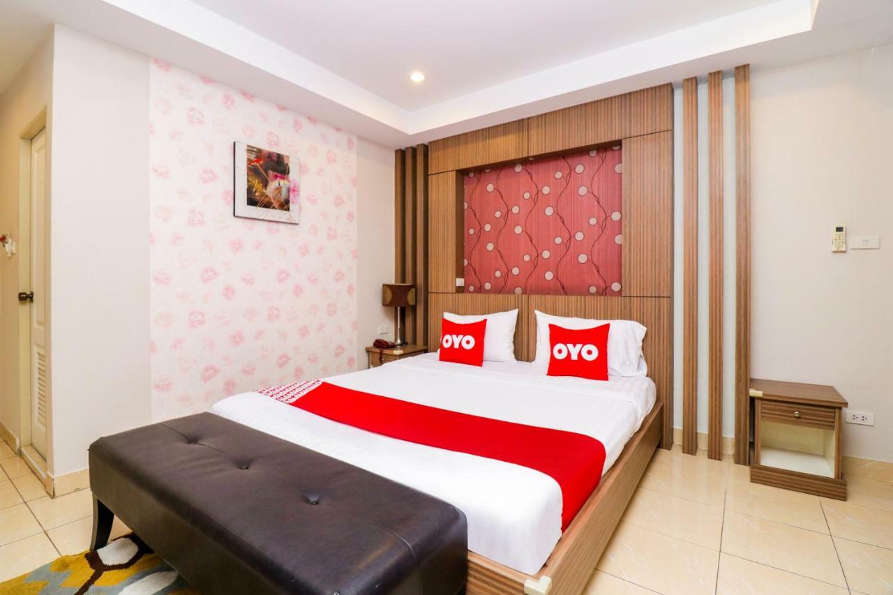 Oyo 146 Rivana Boutique By Sandara Pattaya Exteriör bild